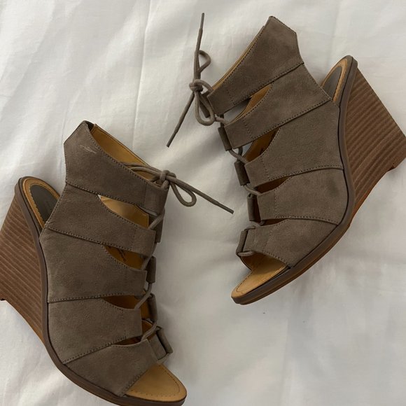 Melrose + Market Lace Up Booties - Picture 6 of 6